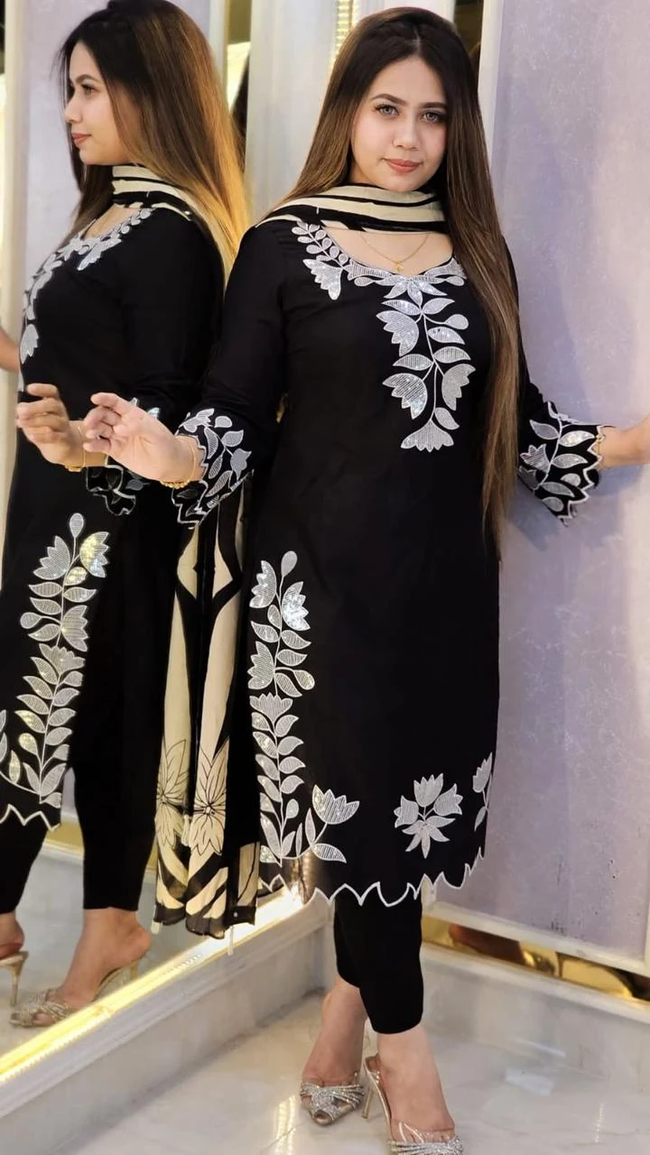 Sequence Embroidery Three-Piece